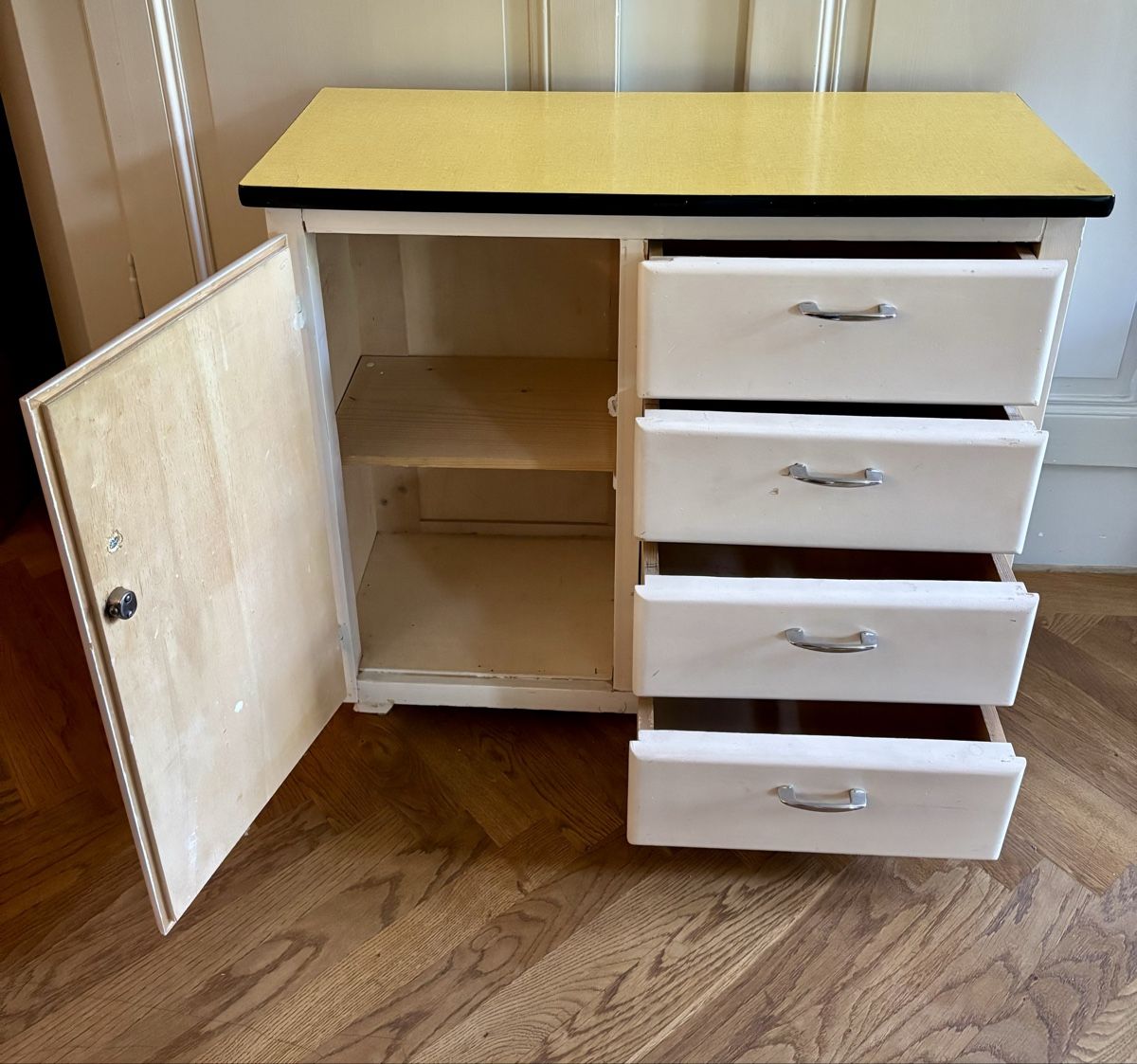Kommoden: Kleine Kommode vintage 60/70er – Gebraucht aus Bern von fredy_22 1