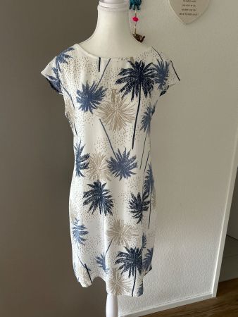 Sommerkleid weiss mit Palmenprint