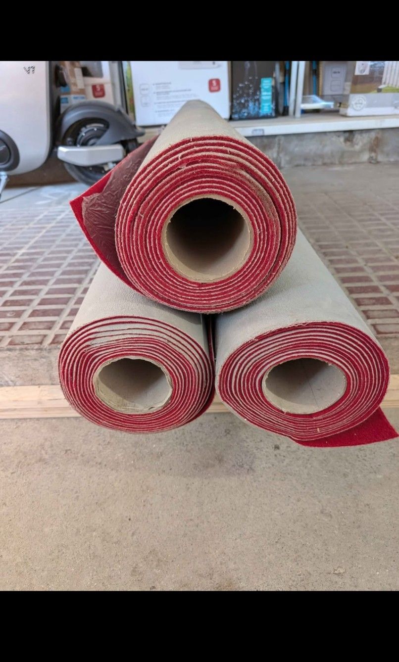 Tappeti: Roter Teppich, Pro Stück!! – Nuovo e nell'imballaggio originale da Wallisellen venduto da Sladjko97