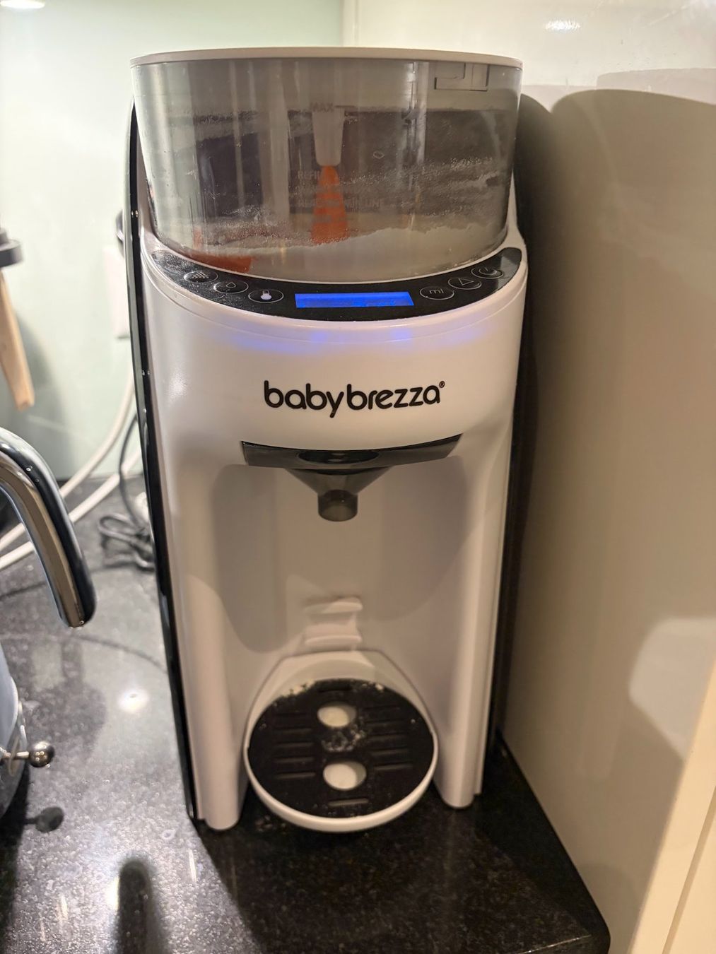 Baby Brezza Küchengeräte: Baby Brezza Formula Pro Advanced – Gebraucht aus Zürich von agg_5ttv