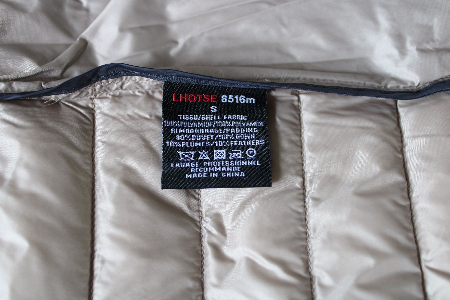 Giacche: veste beige – Usato da Essertines-Rolle venduto da Nono_1802 1