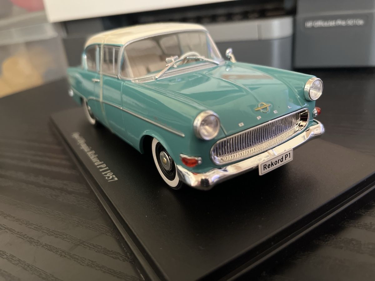Opel Modellini d'auto: Opel Rekord P1.    1:24 – Nuovo (secondo la descrizione) da Rümlang venduto da Papamoll4 4