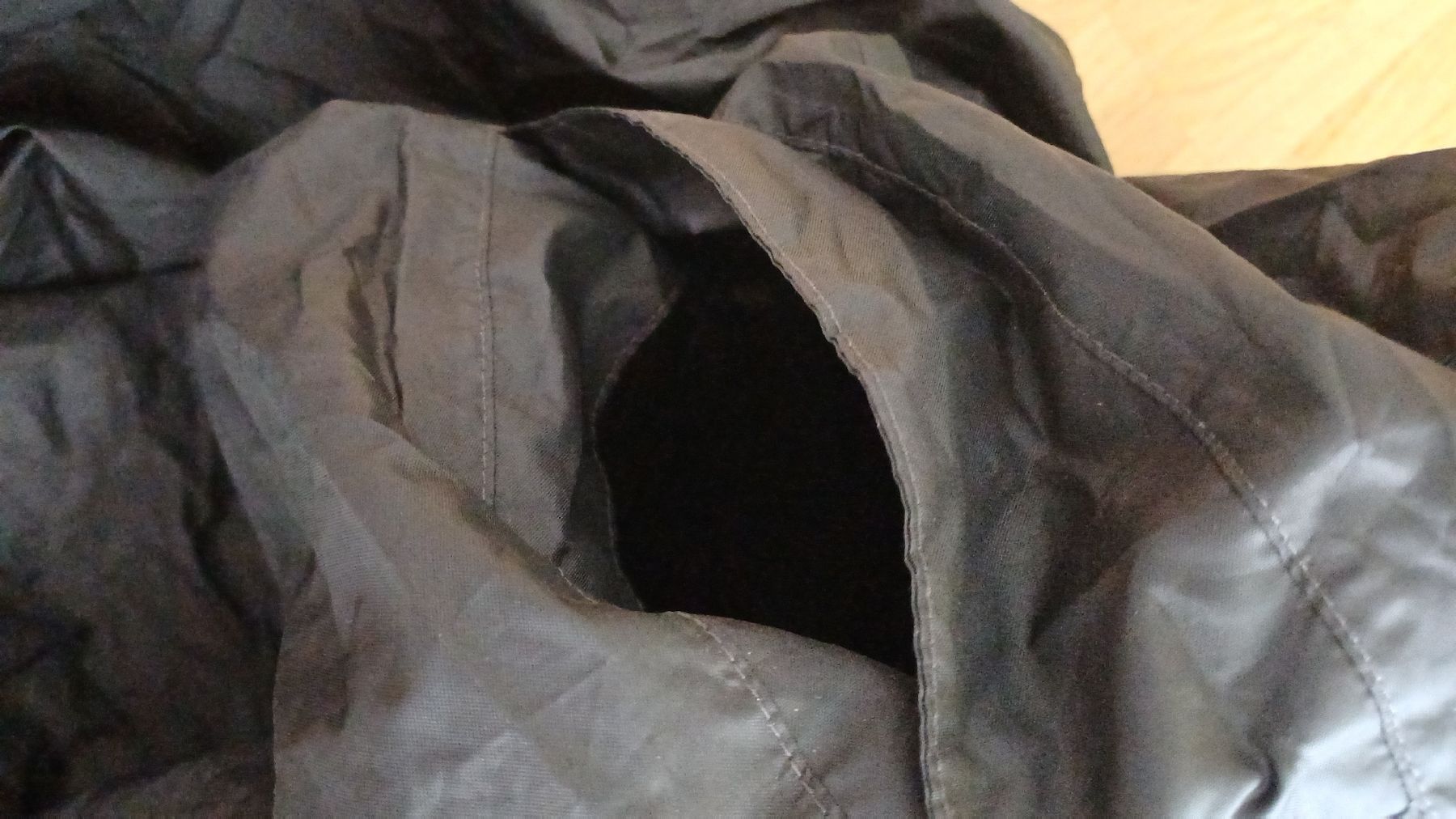 Cappotti: Regenponcho 2000mm | 380g, max 60l – Usato da Sissach venduto da egdluegesdl 2