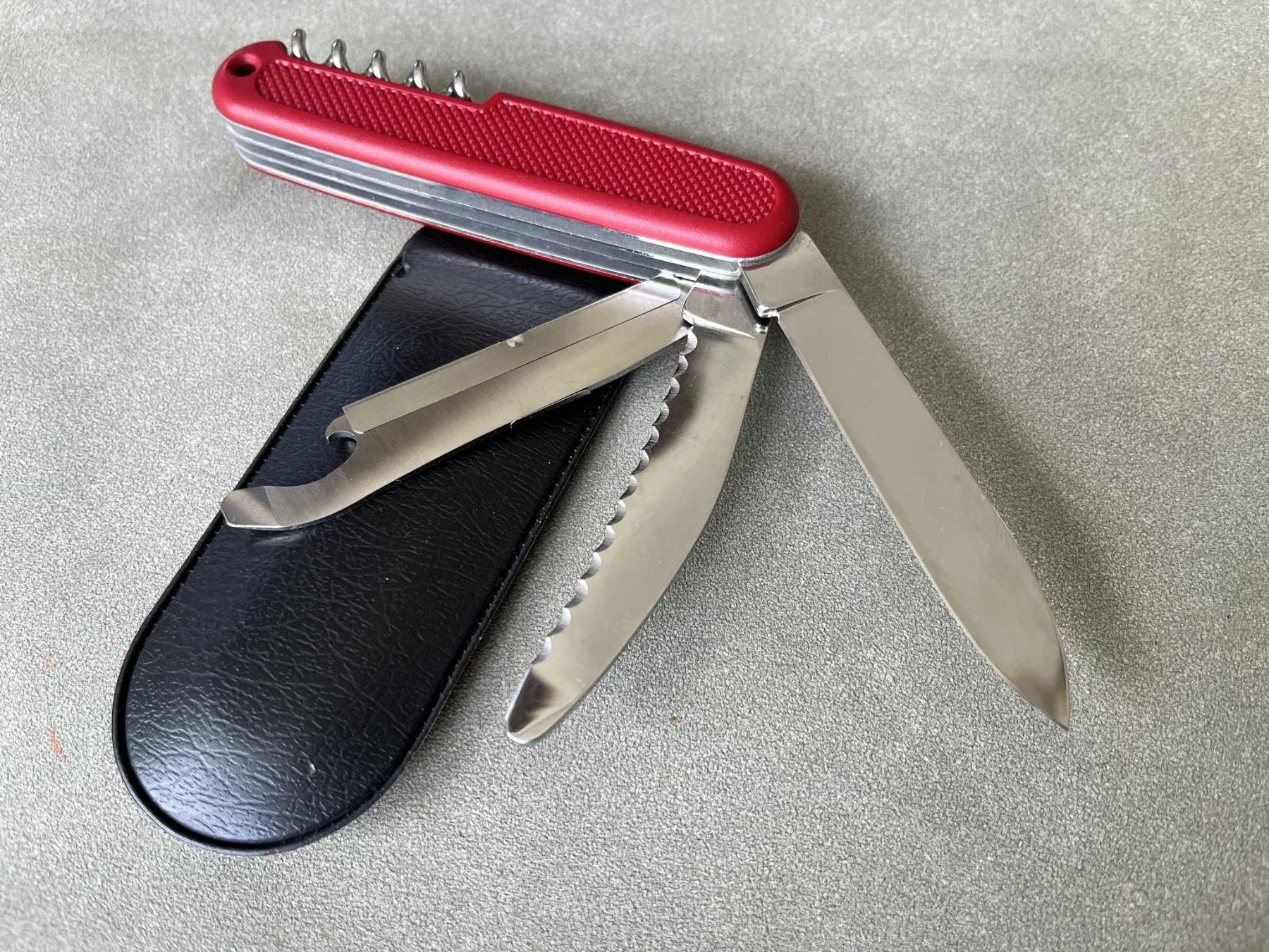 Victorinox Coltelli tascabile: Victorinox Fireman 108mm – Nuovo (secondo la descrizione) da Oftringen venduto da btt_ddb9 2