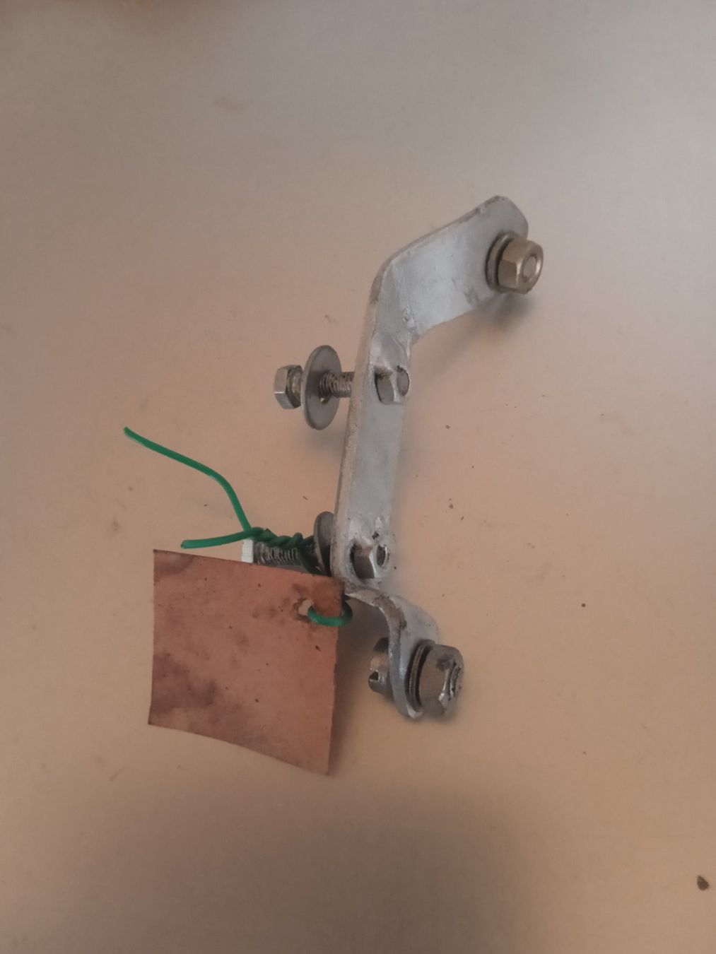 Parti ricambio per ciclomotori: Piaggio Si Ptt Spulenhalter – Usato da Fulenbach venduto da Elektronik