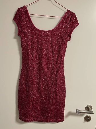 Pinkes Paillettenkleid Gr. S