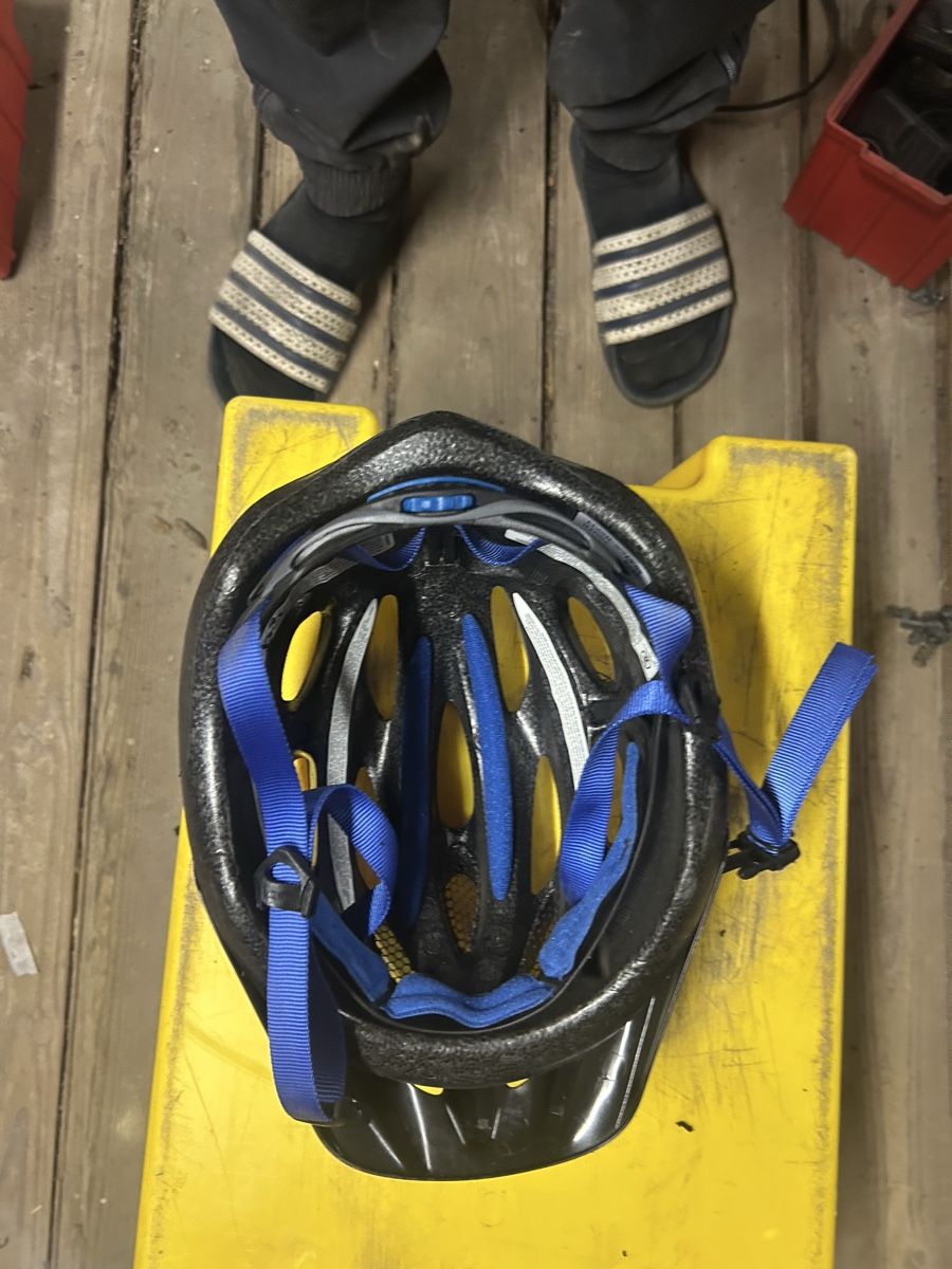 Caschi: Kinder Fahrradhelm (9) – Nuovo (secondo la descrizione) da Lenzburg venduto da min_8r8k 1