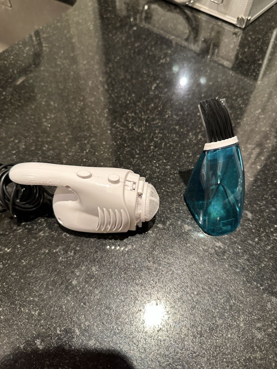 Aspirapolveri & Accessori: Mini USB Staubsauger - neu – Nuovo (secondo la descrizione) da Pfaffhausen venduto da ser_82yb 3