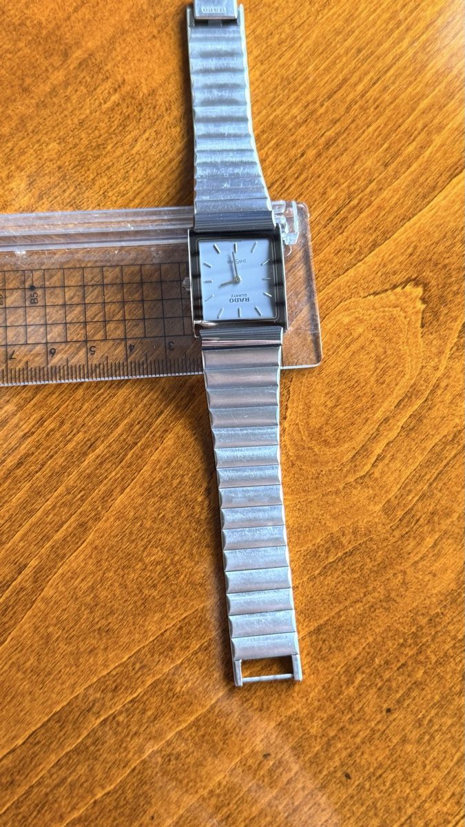 Rado Orologi: Rado Damenuhr – Usato da Leutwil venduto da vik_m7dd 3