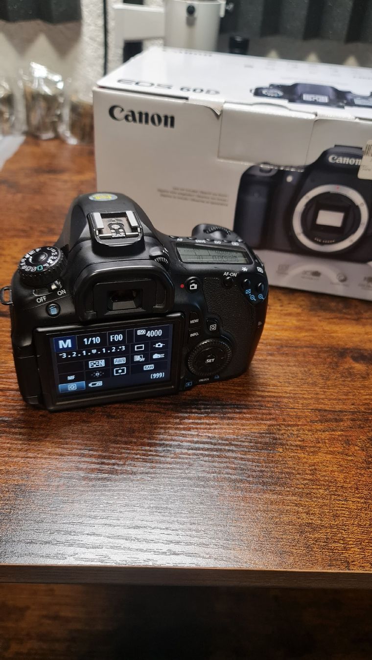 Canon Appareil photo: Canon 60D défiltré astro – D'occasion à Les Hauts-Geneveys par dayt18