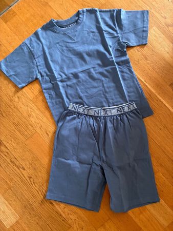 Tolles Pyjama Gr. 134, Neu , Next