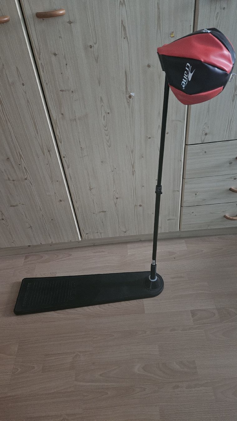 Sacchi da boxe: Kinder Box-Trainingsgerät – Usato da Glattbrugg venduto da Sneza010 1