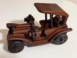 Auto Modell Holz handgefertigt braun gebraucht guter Zustand