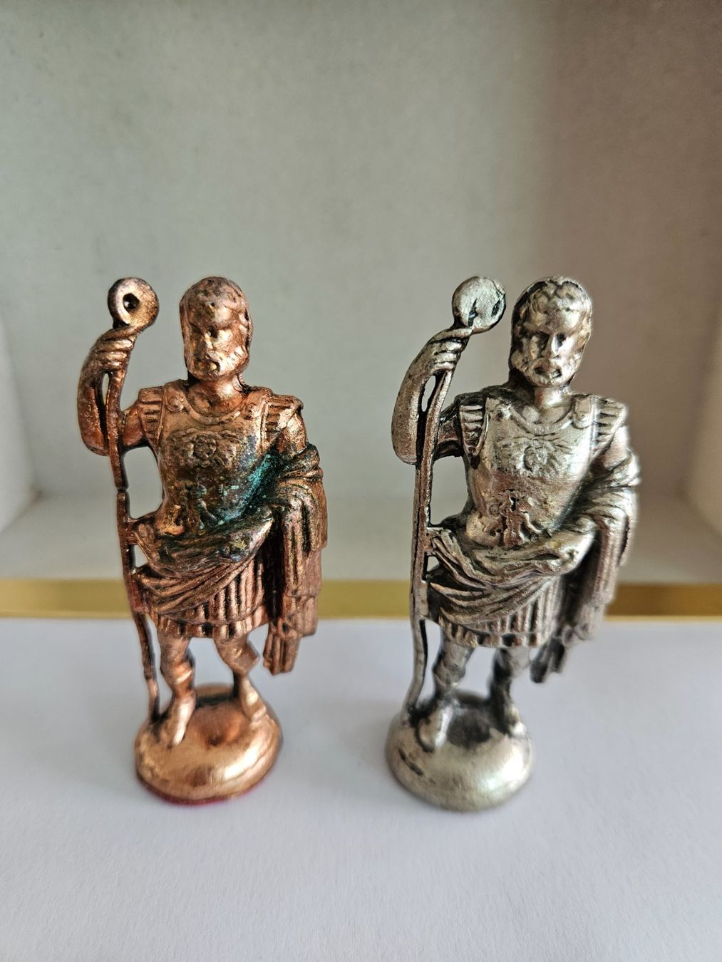 Spiele: Schachfiguren Set Antik  Metall mit Brett – Gebraucht aus Kollbrunn von tsrg2013 6