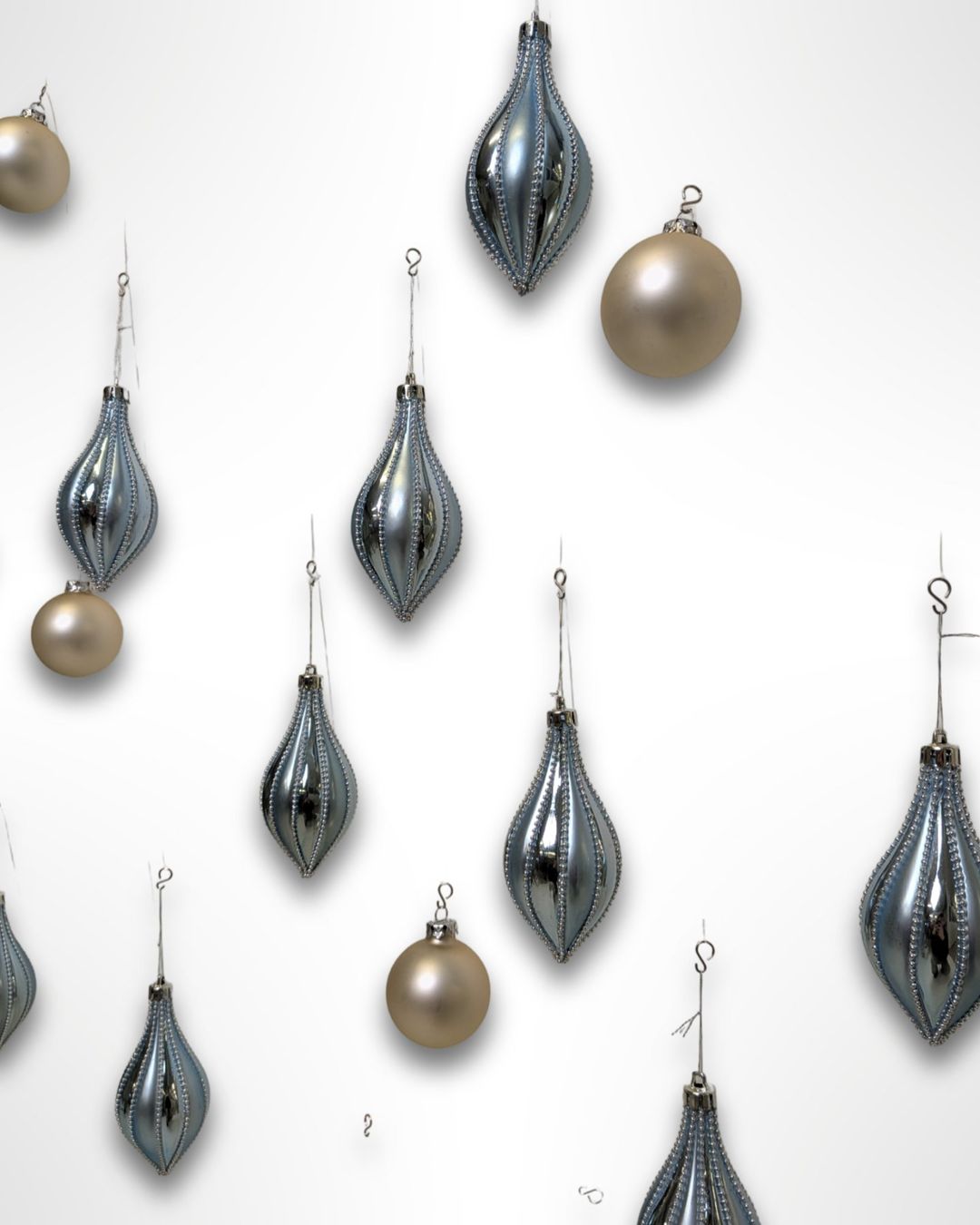 Tutte le decorazioni: Weihnachtskugeln Set Hellblau/ Weiss 19 Stk. – Usato da Suhr venduto da Restwert_Suhr 2
