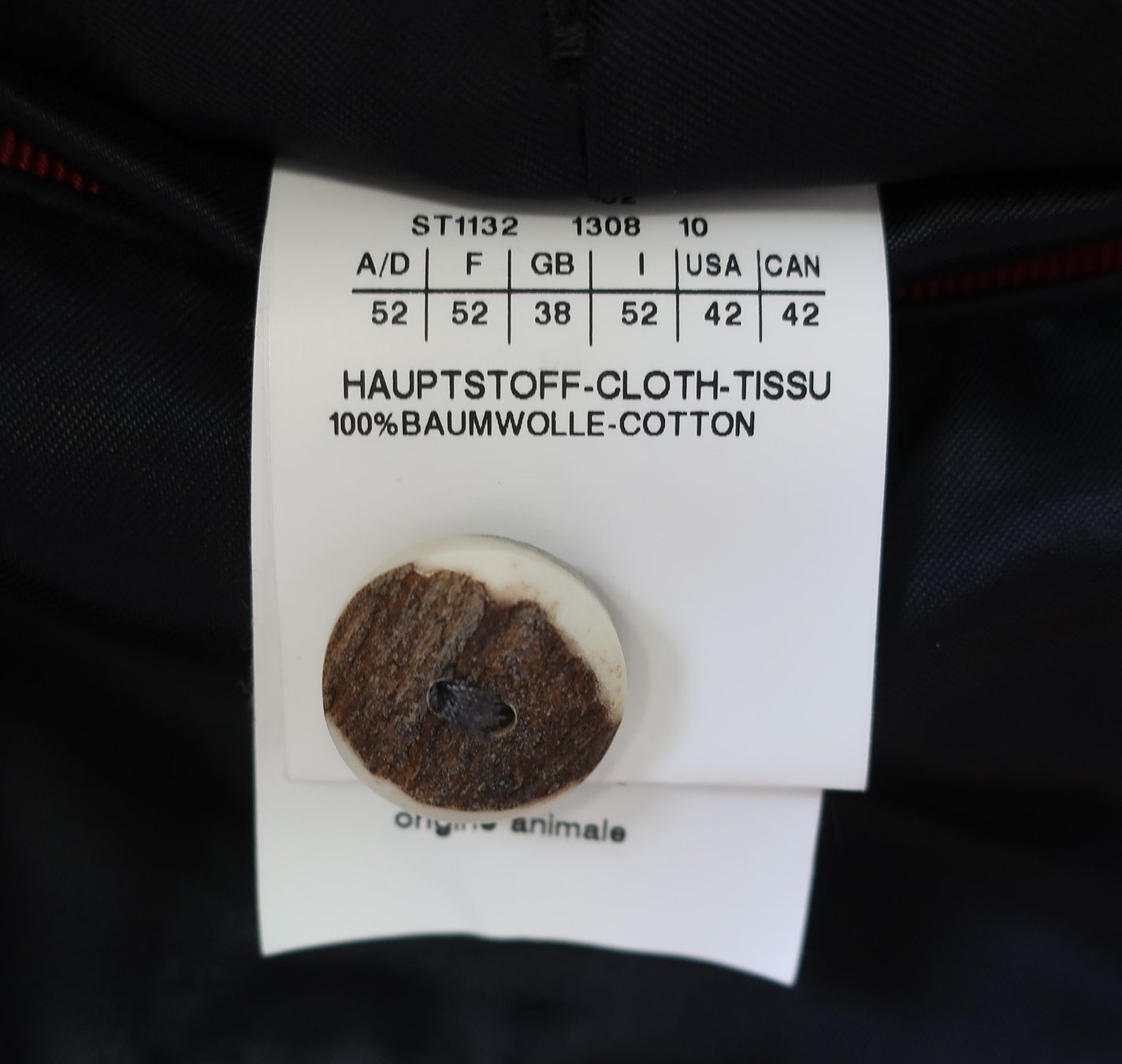 Giacche: Schwarzer Samt Trachtenjanker von Steinbock – Usato da Volketswil venduto da brockipfannenstil 7