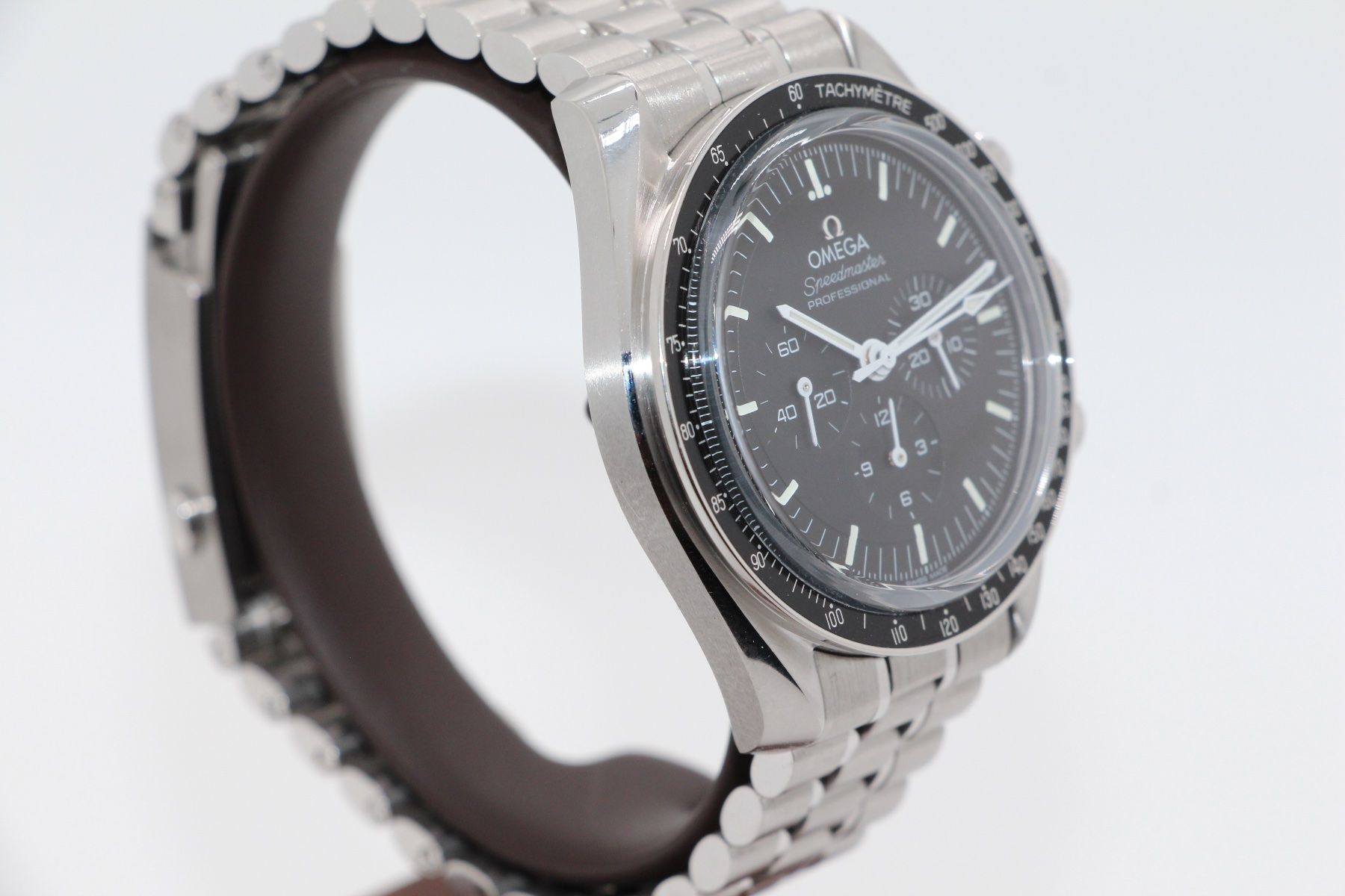 Omega Orologi: Omega Speedmaster Saphir Ref. 310.30.42.50.01.002, Full-Set – Usato da Zug venduto da eMDi_Collection 7