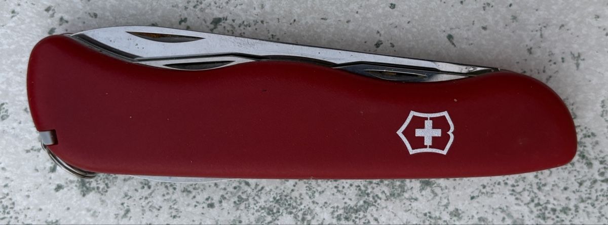 Victorinox Coltelli tascabile: Taschenmesser Victorinox – Usato da Bern venduto da Smintheus 1