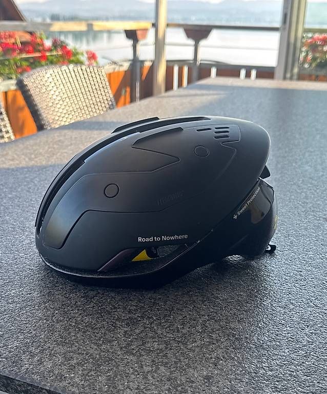 Caschi: Sweet Protection x Pas Normal Studios Helm – Usato da Basel venduto da fab_h99b