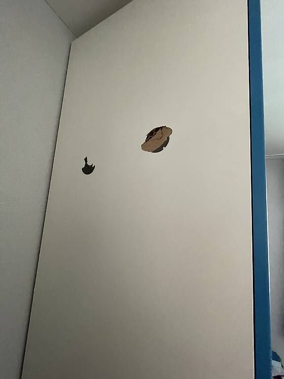 Ikea Armadi: Ikea Schrank PAX – Usato da Pfäffikon ZH venduto da d_buchmann 2