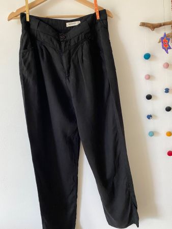 Two Thirds Leichte Hose aus Tencel schwarz Grösse 40 (38)