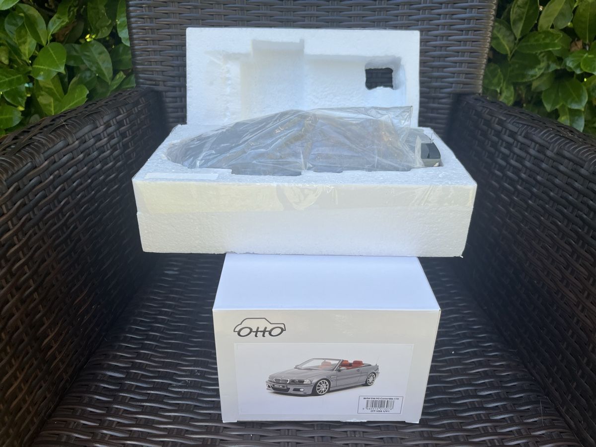 Otto Models Modellini d'auto: Otto BMW M3 E46 CABRIOLET 1:18 grise – Nuovo e nell'imballaggio originale da Genève venduto da Beyond-Time-Geneve