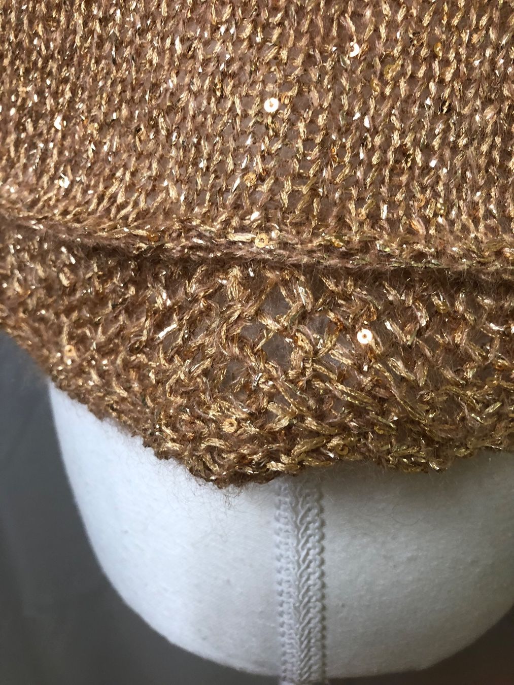 Top: Goldener Top neu – Nuovo e nell'imballaggio originale da St. Moritz venduto da Capricorn88 3
