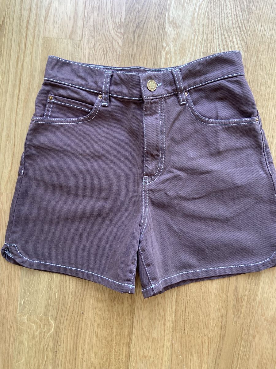 Massimo Dutti Pantaloni: Massimo Dutti Shorts 34 Braun – Usato da Winterthur venduto da mal_8f2x