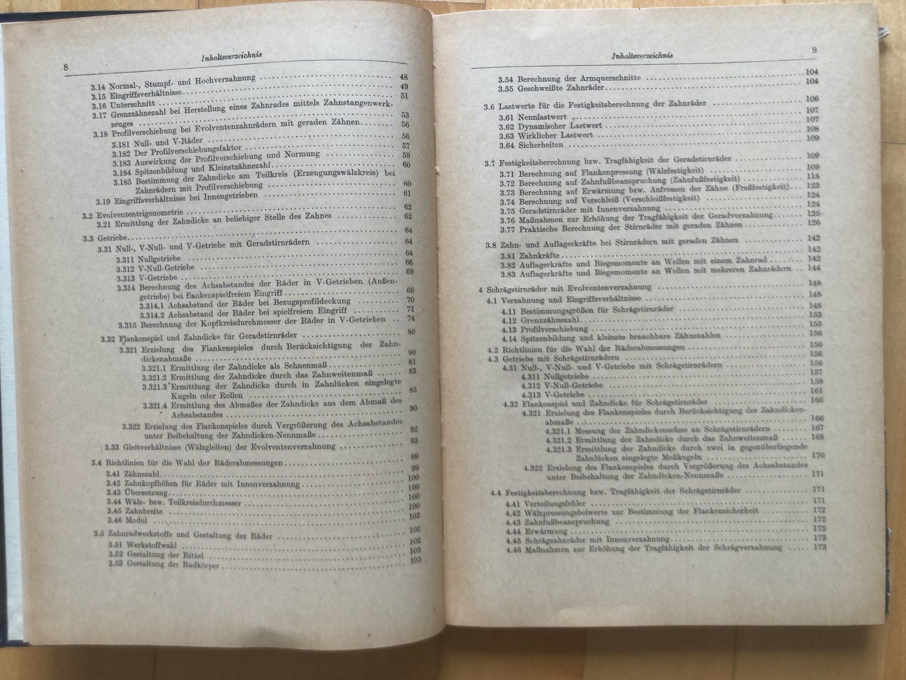 Libri: Fachbuch Maschinenelemente Zahnräder – Nuovo (secondo la descrizione) da Thun venduto da HIERoderDA 2