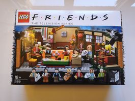 LEGO Ideas Friends Central Perk 21319 