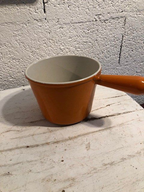 Caquelon à fondue LE CREUSET diamètre 24cm couleur orange (D'occasion