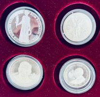 **Gedenkmünzen 4xStk 999 Fein Silbermünze 1992-2003 in Top**