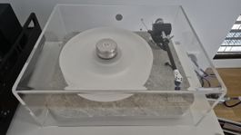 Pure Fidelity Harmony Mk2 Plattenspieler mit Stratos MC