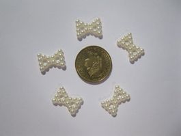 60 Perlmutt Deko Maschen, Schleifen 12mm, Streudeko