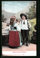 Niedliches Kinderpaar in Appenzeller Tra