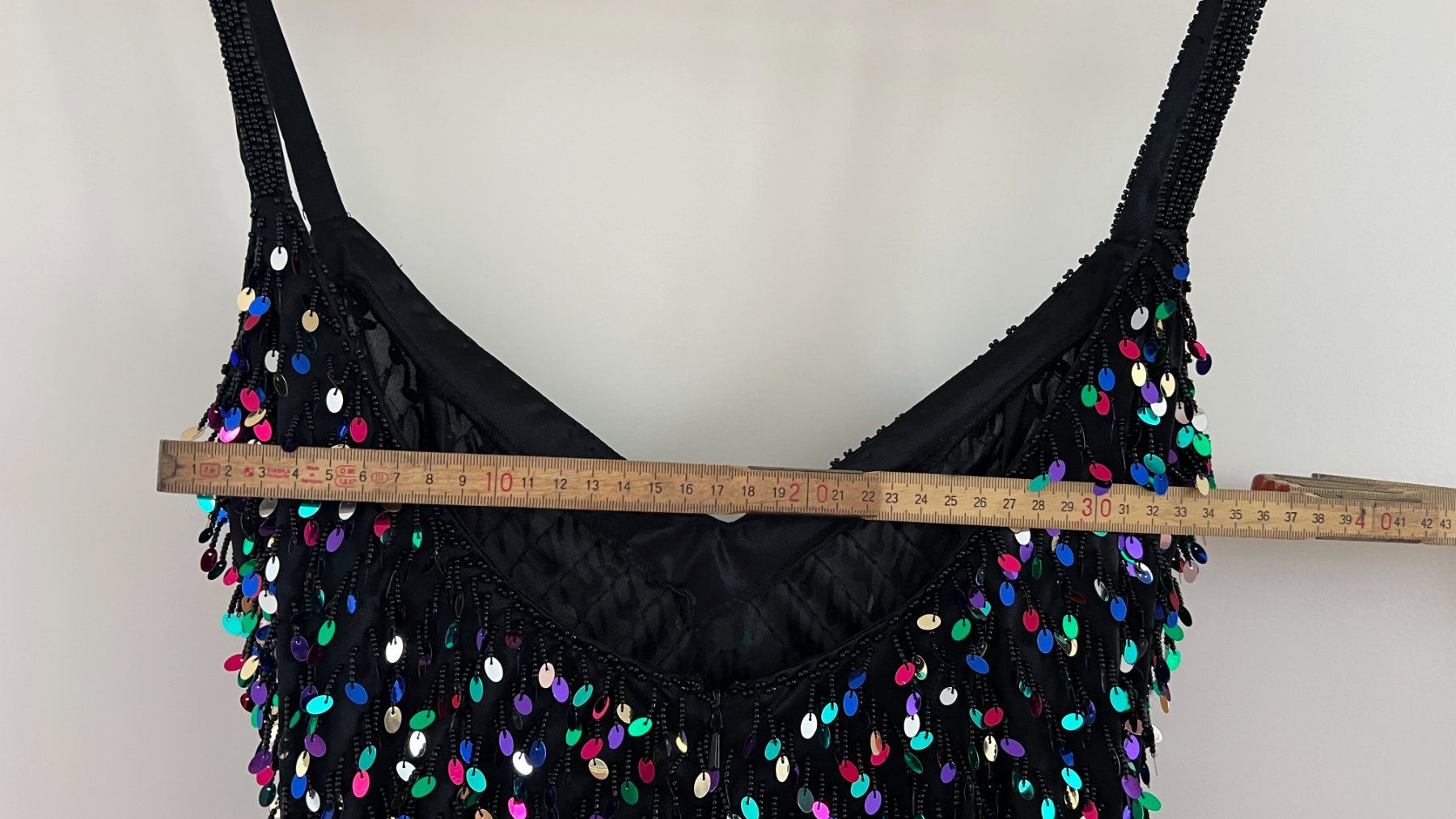 Kleider: Hochwertiges Pailettenkleid Grösse S – Gebraucht aus Hondrich von Greppen37 3
