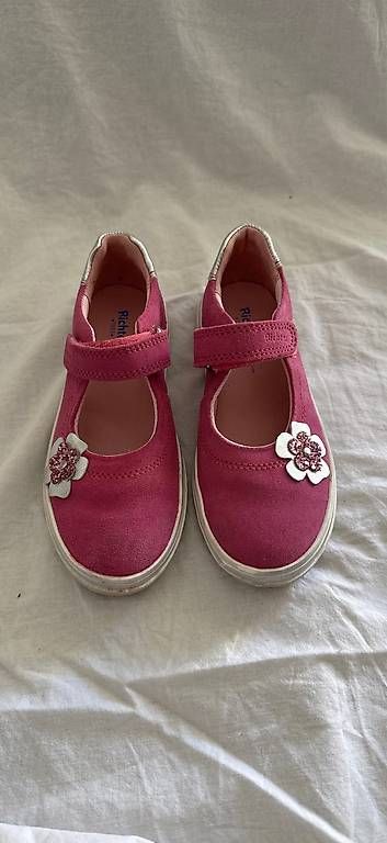 Scarpe per ragazze: Mädchenschuhe Richter Mädchen, Ballerinas Gr. 30 – Usato da Oberengstringen venduto da Kati.vrdoljak