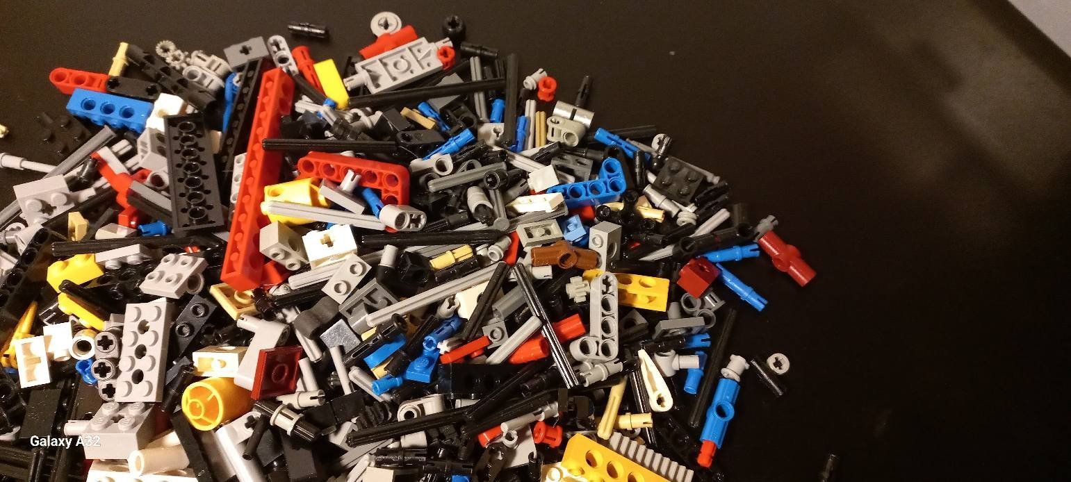 Lego Giocattoli: Lot de 400 grammes de Lego Technic – Usato da La Tour de Trême venduto da Startjouet 4