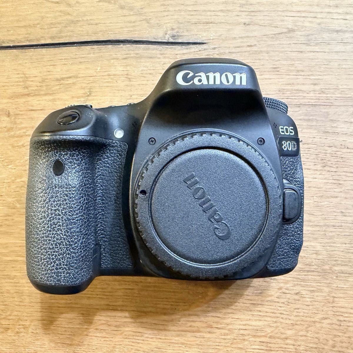 Canon Fotocamera: Canon EOS 80D Body – Usato da Zürich venduto da Tanja0000