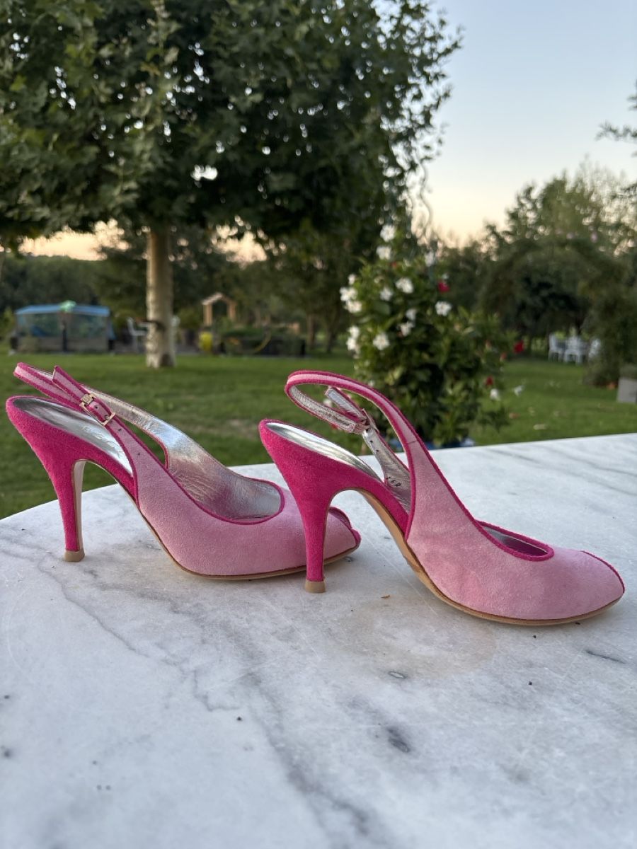 Escada Scarpe da donna: Escarpins Escada rose daim ouvert devant taille 37 – Nuovo (secondo la descrizione) da Bionnens venduto da raq_yx29 3