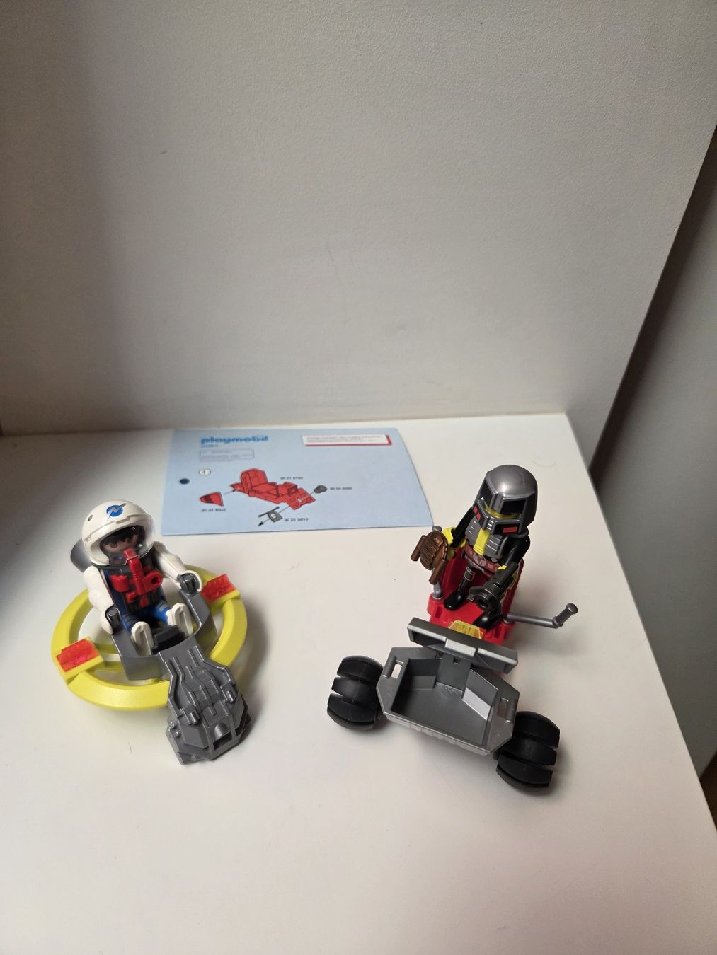 Playmobil Giocattoli: Playmobil set 3083 e 3094 spaziali – Usato da Locarno venduto da gab_22kt