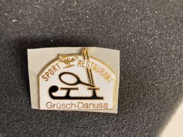 Pin's Grussch-Danusa Sport Restaurant Suisse