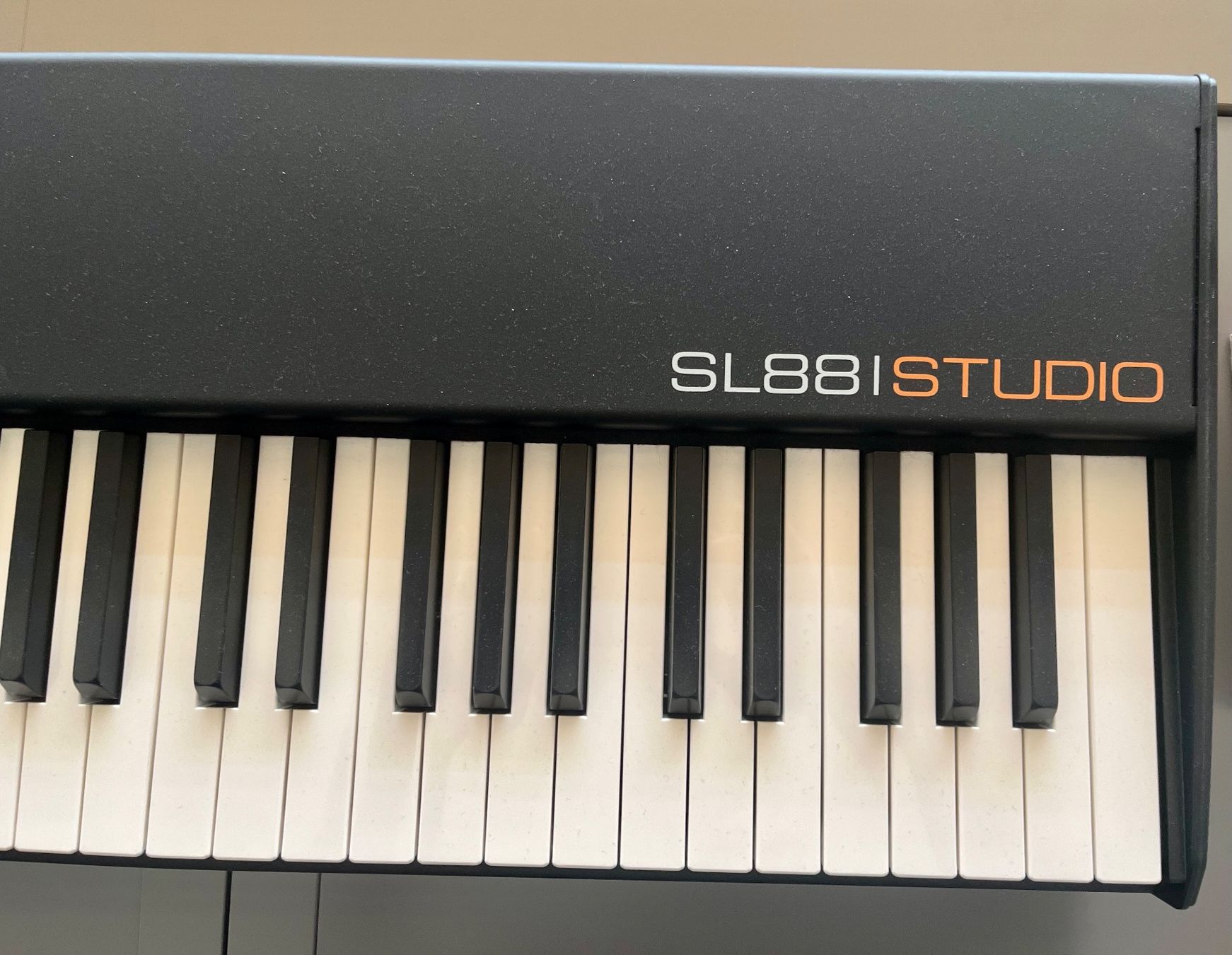 Instruments de musique: Studiologic SL 88 Studio Masterkeyboard | Halber Preis! – D'occasion à Zürich par mic_xbn9 1