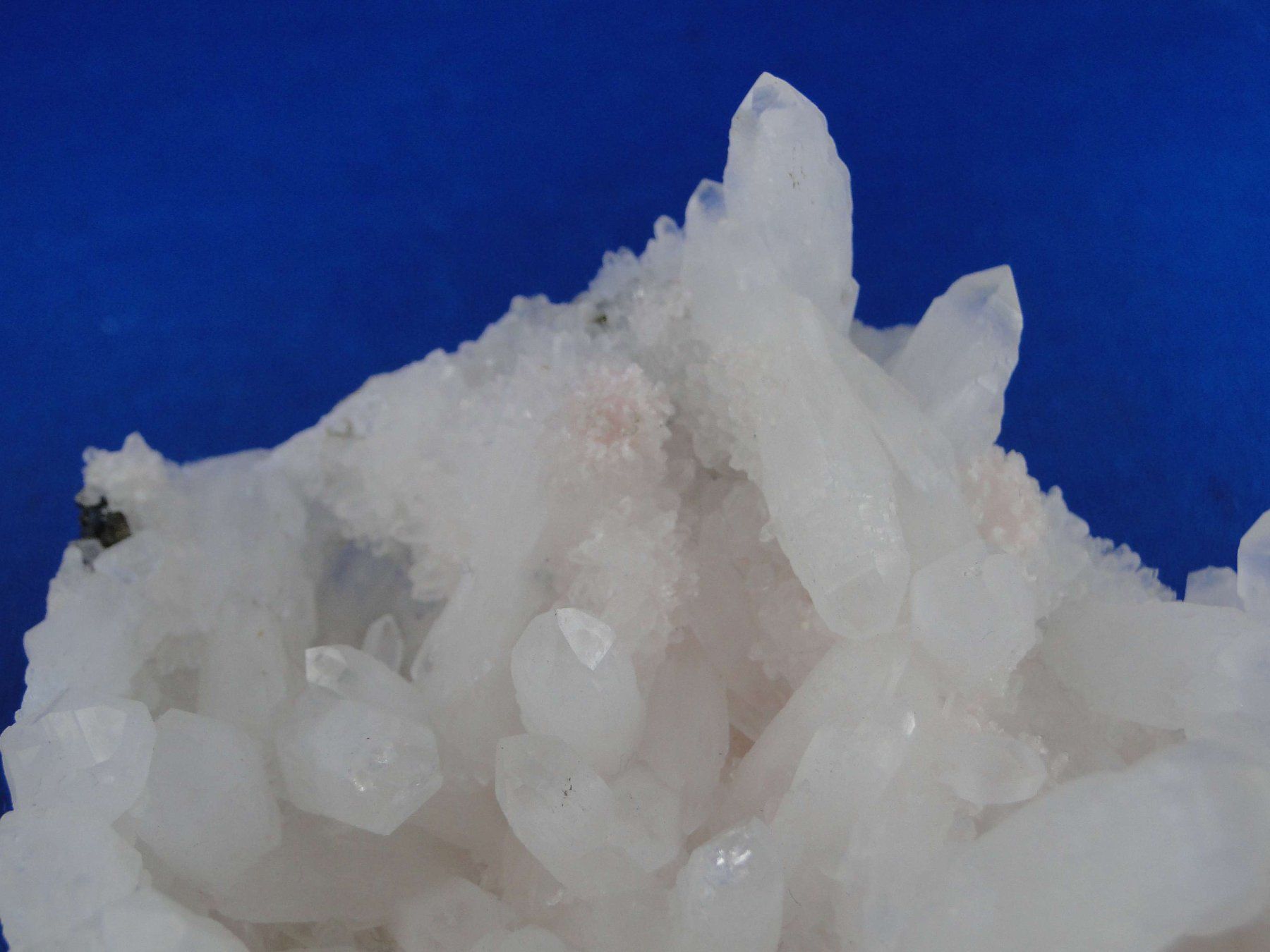 Minerali & Pietre curative: Quartz mit Rhodochrosit – Usato da Schinznach Bad venduto da Demerald 2