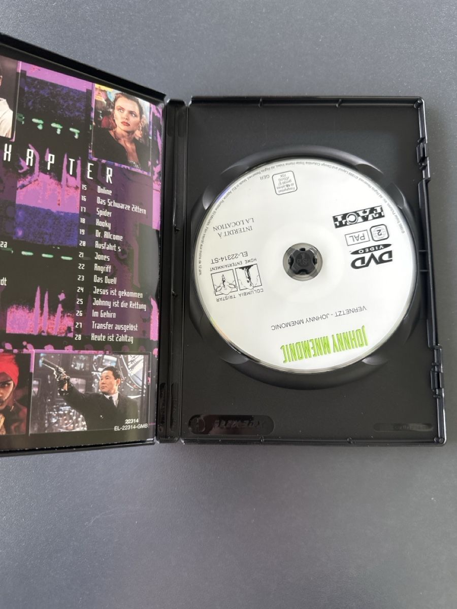 Johnny Mnemonic DVD mit Keanu Reeves & Dolph Lundgren (Gebraucht) in ...