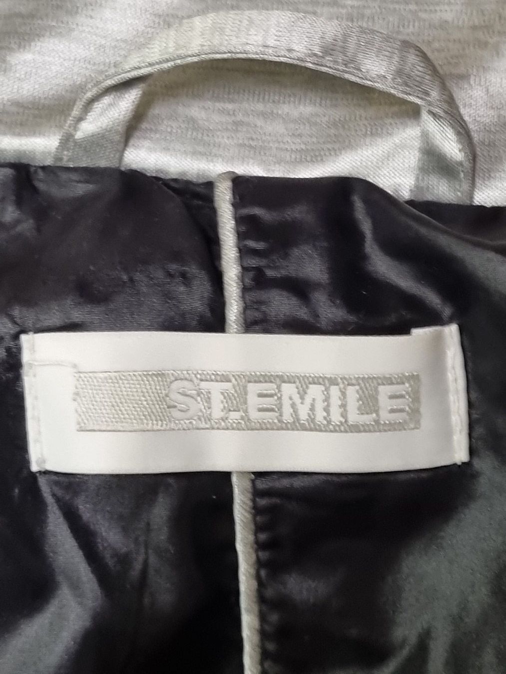 Gilet & Giacche senza maniche: St. Emile Gilet Grösse 40 – Usato da Schönenwerd venduto da Chez_Mimi 2