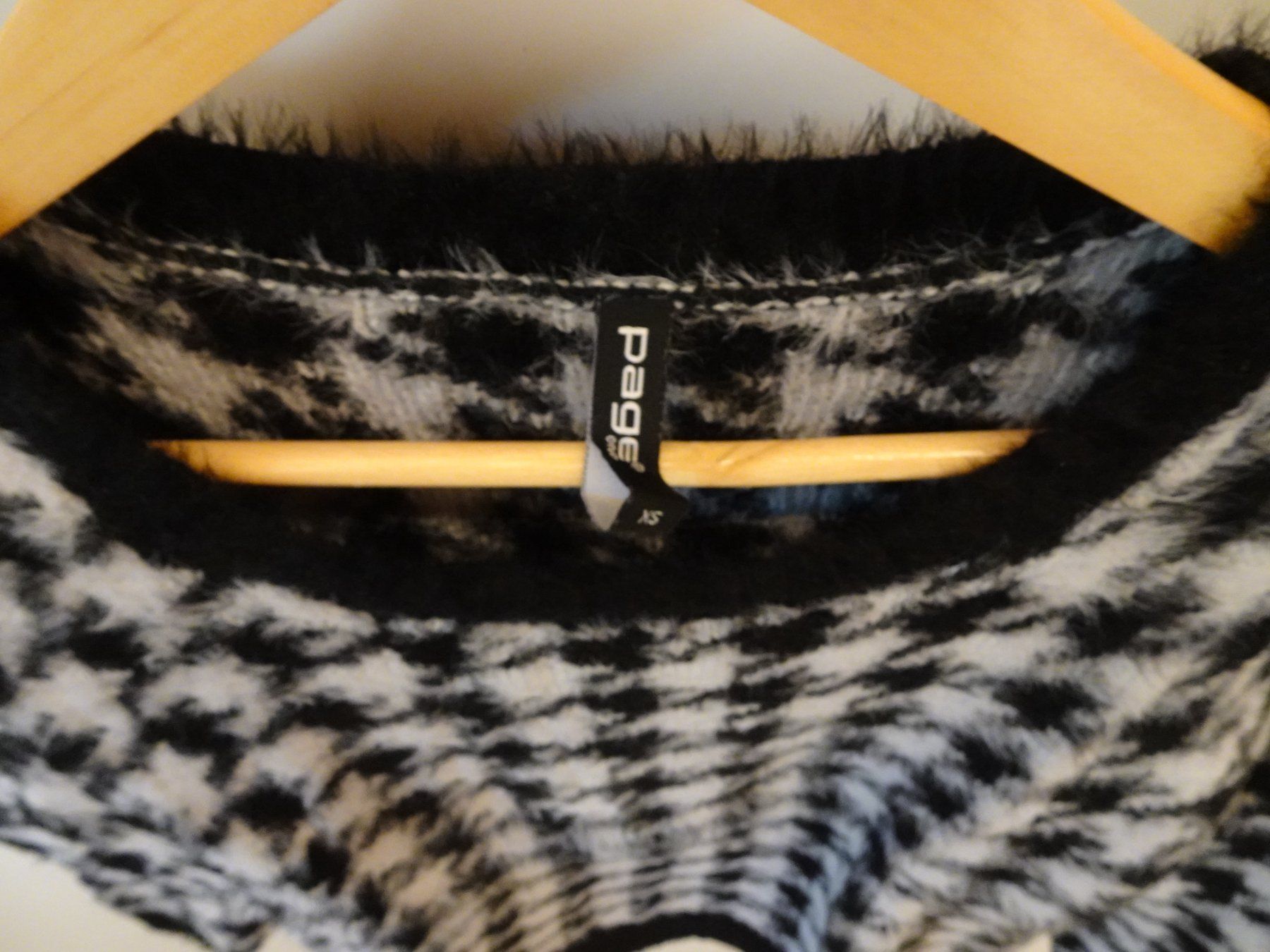 Maglioni & Felpe: Warmer Strickpulli Page by Takko Gr. XS - 260224 – Usato da Küssnacht am Rigi venduto da Good4Deckeli 1