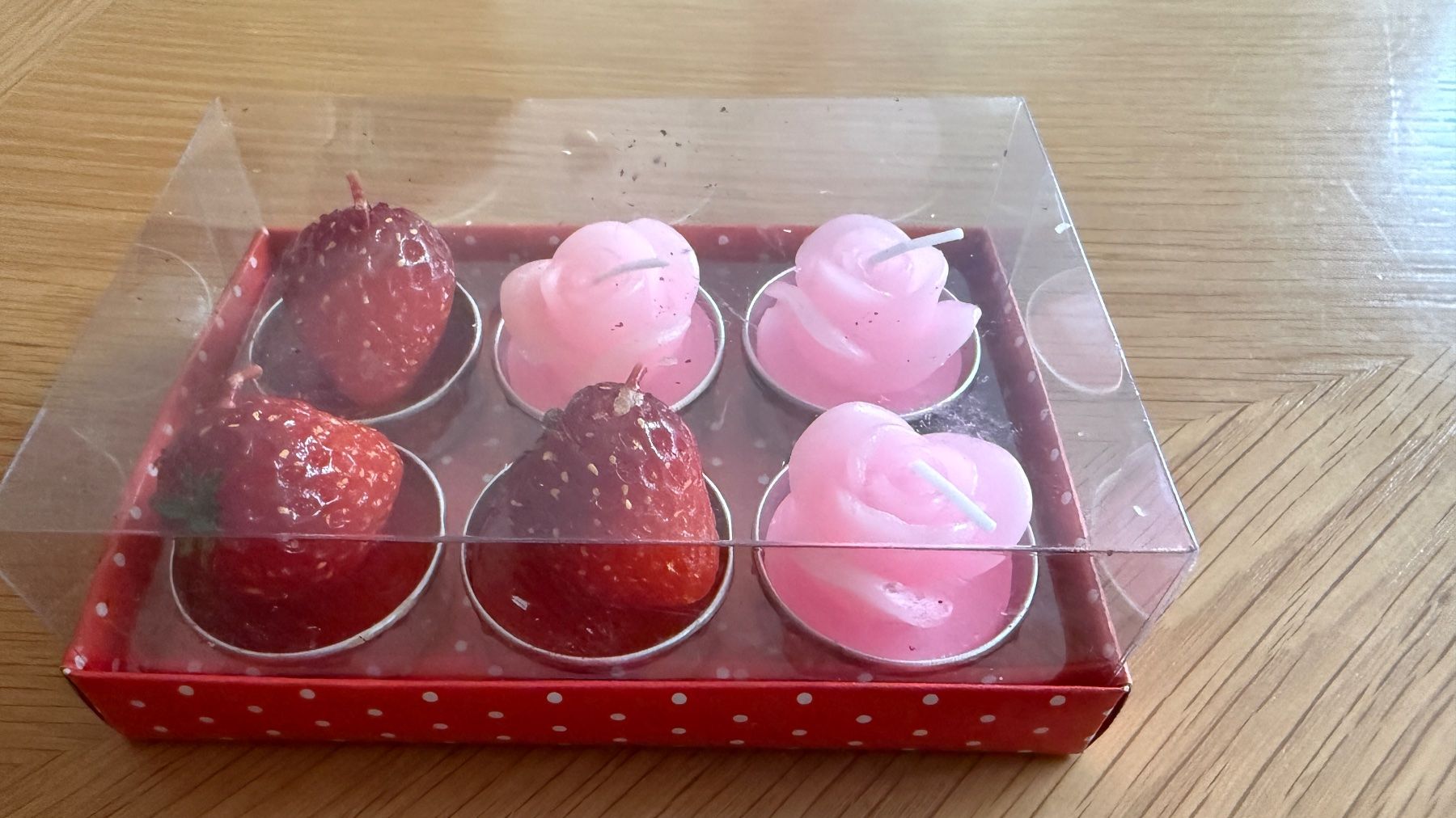 Candele: Teelichter 3x Rose und 3x Erdbeere – Nuovo (secondo la descrizione) da Basel venduto da Boelleli69