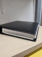 Münzalbum für Schweizer Münzen, schwarz, guter Zustand