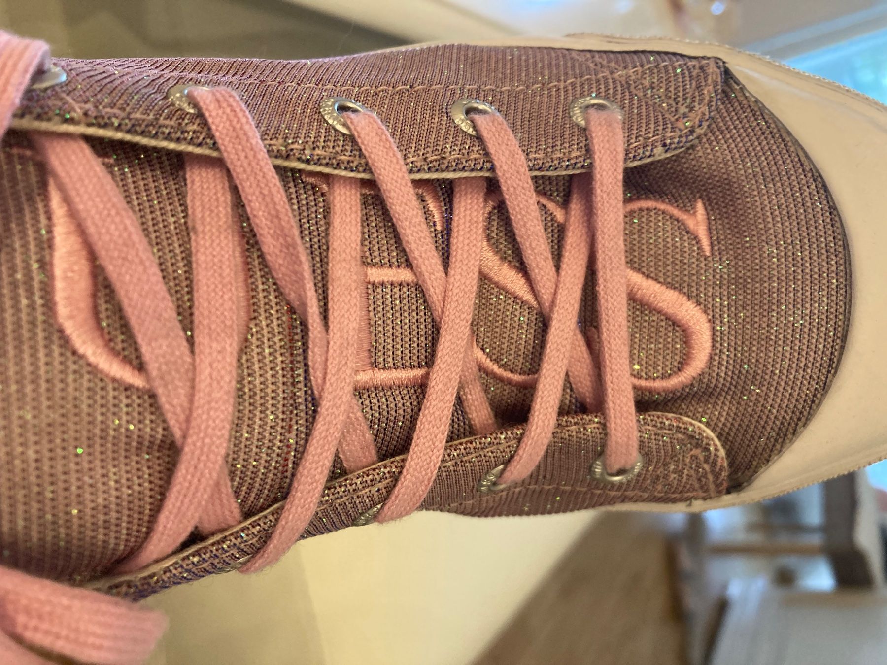 Guess Scarpe da donna: Sneaker Guess – Usato da Dübendorf venduto da Sebashop 4